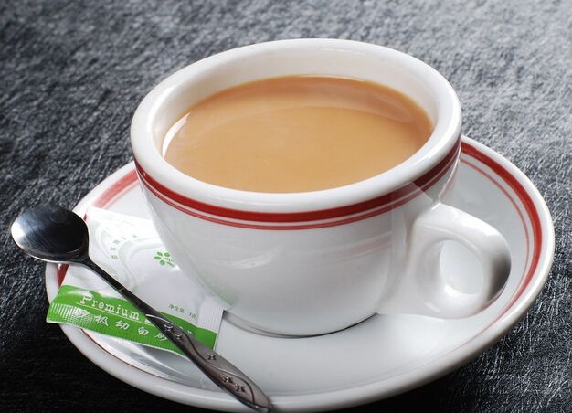 创有未来的事业加盟皇茶奶茶店即可