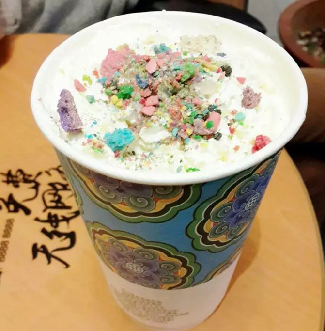 <b>茶颜悦色匠心独特的奶茶颜值也是高到爆表</b>