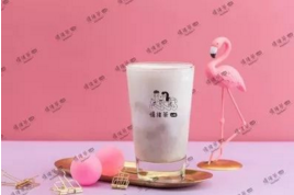 <b>情绪茶排队两小时背后有何秘密？</b>