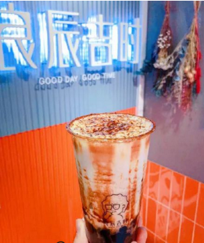 <b>良辰吉时加盟优势众多！台湾良辰吉时奶茶！</b>