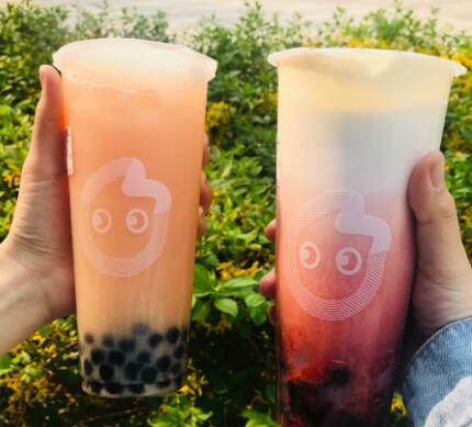 <b>这个冬季选择coco奶茶创业合适吗？</b>